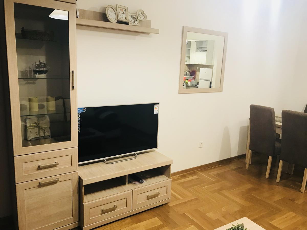 Apartments Sneza 里桑 外观 照片