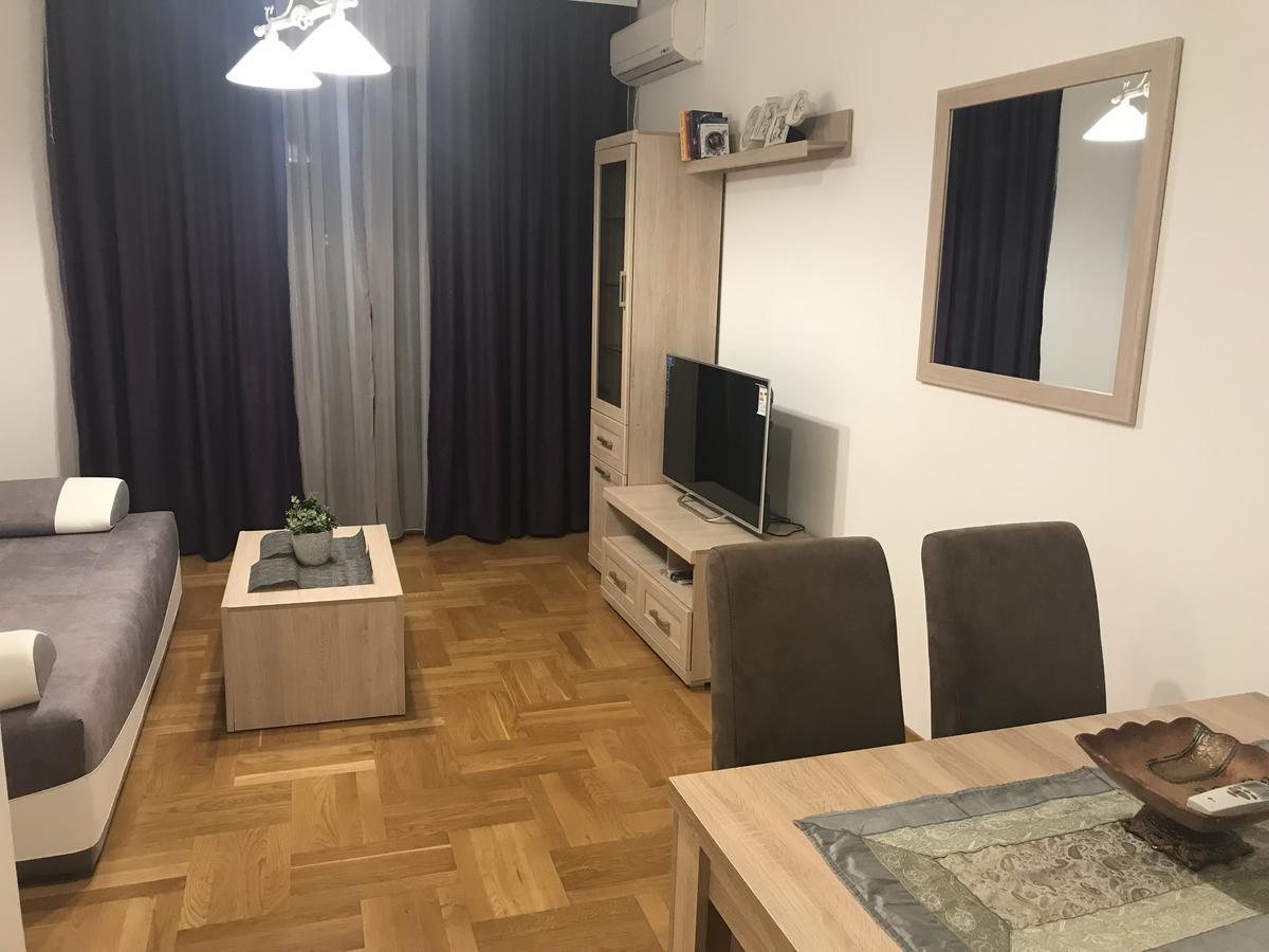 Apartments Sneza 里桑 外观 照片